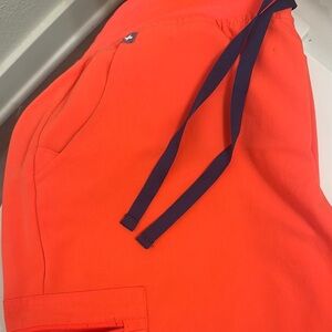 L figs, fiery, coral medium petite Zamora jogger